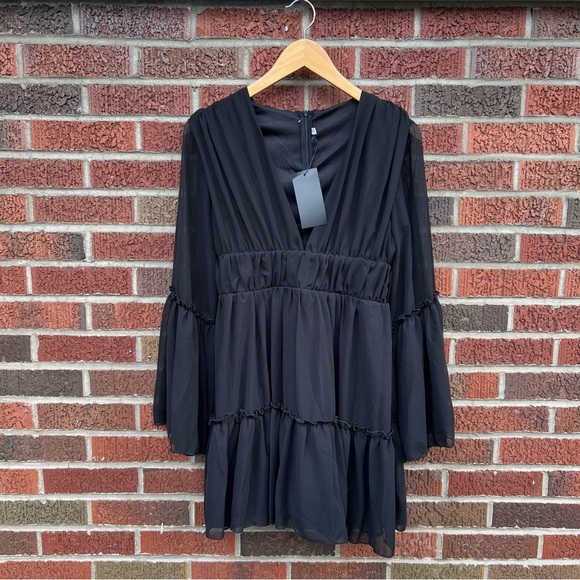 Dresses & Skirts - Black Chiffon Pleated Deep Plunge Flowy Sleeve Layered Mini Dress